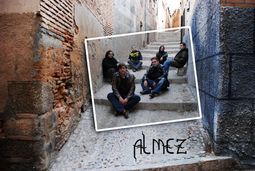 Almez_0