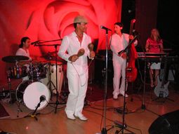 Salsa Band La Prado_0