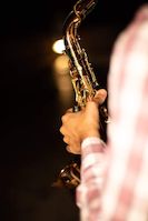 Saxofonista Profesional para e_0