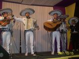 Carlos Torres y mariachis foto 2