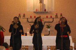 Trio gospel Sey Sisters_0