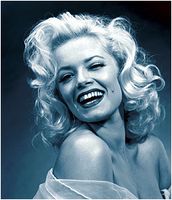 Marilyn Monroe Double Lisa Pic_0