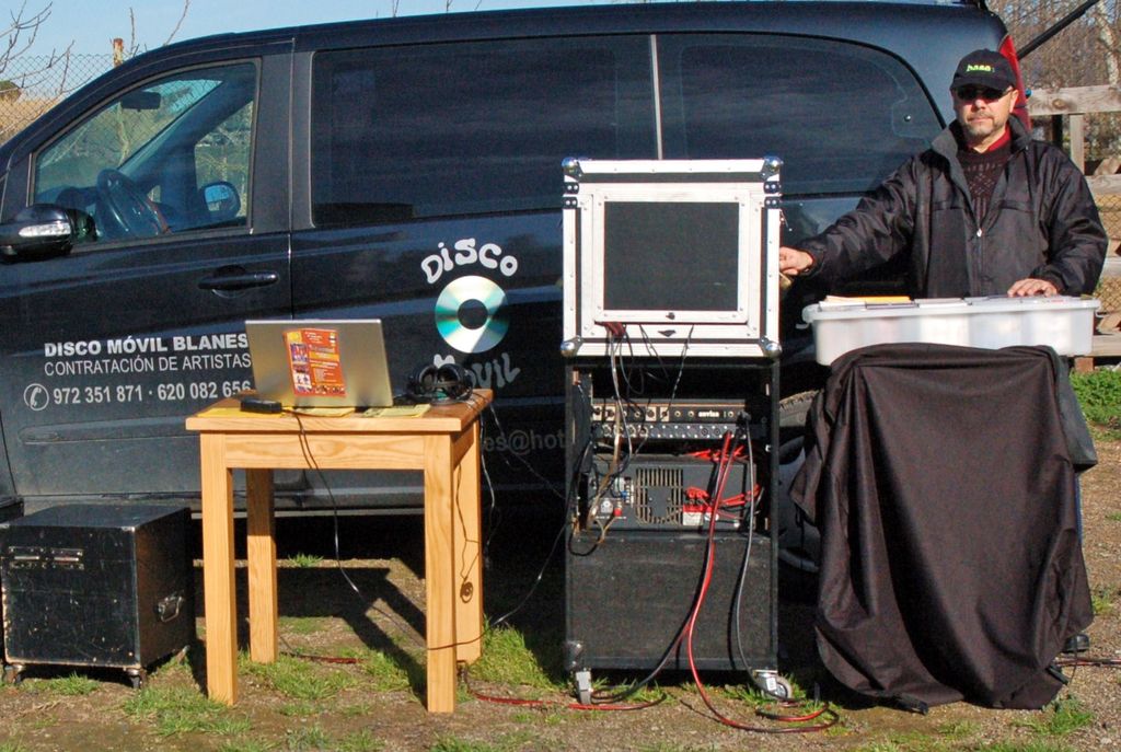 dj´s profesionales con músic 1