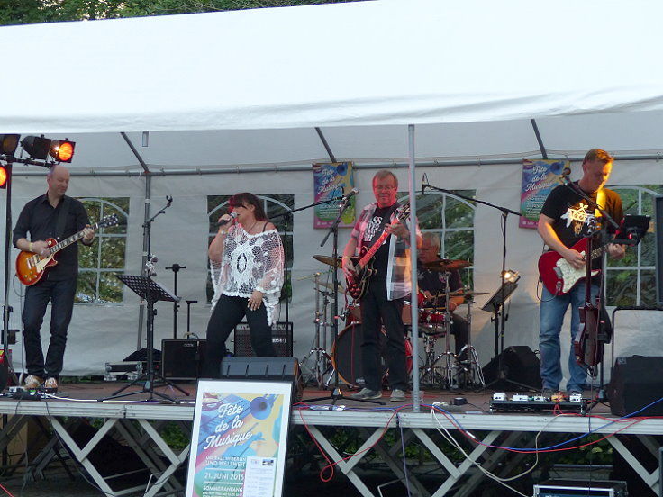 no fences cover rock band 1