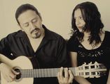 Laura y Luis Guitarra y voz foto 2