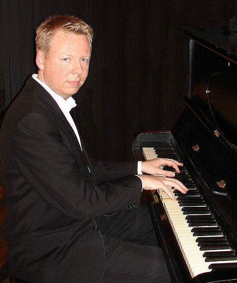 pianist peter-alexander woller 0