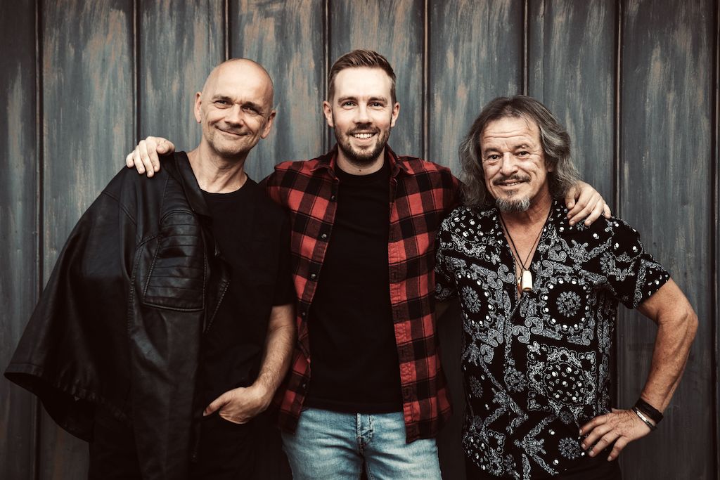 rock revival band 0