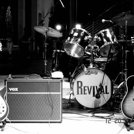 revival (tributo the beatles) 1