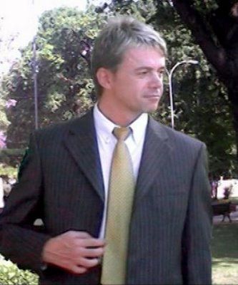 toni actor maestro ceremonia 2