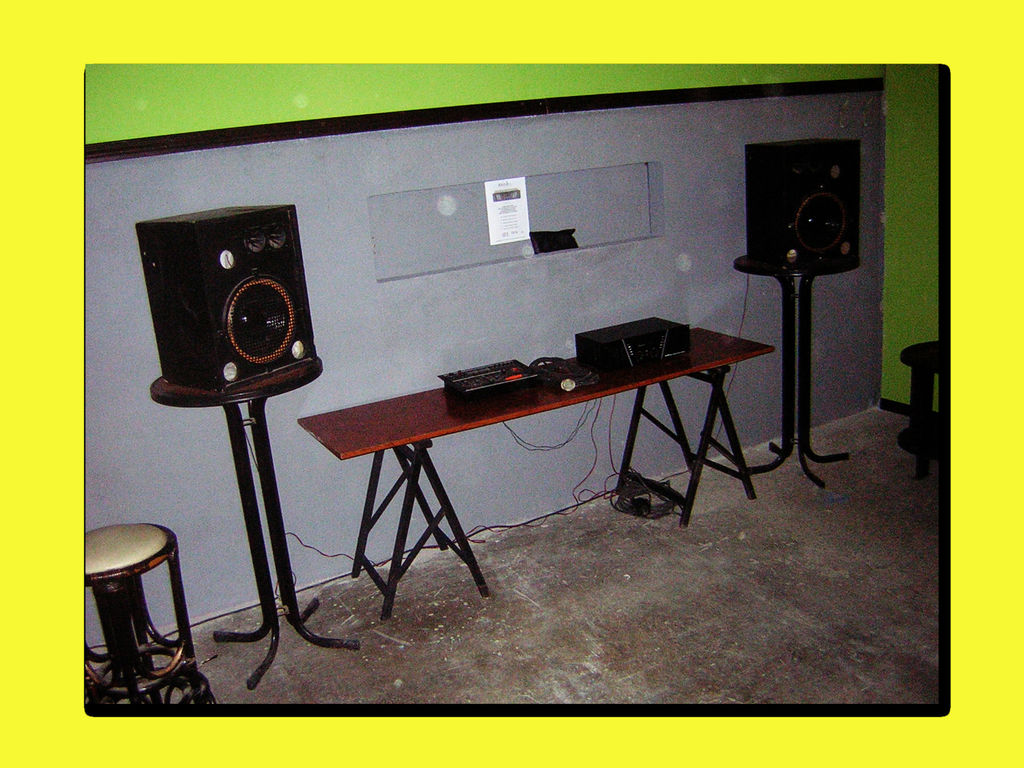 local de ensayo por sesion 0