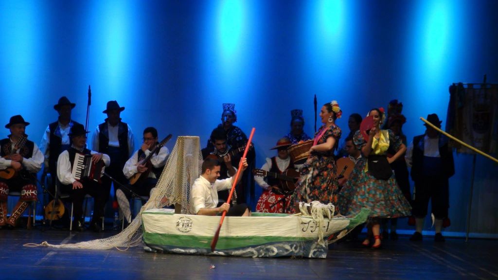 coros y danzas villa de leganés 1