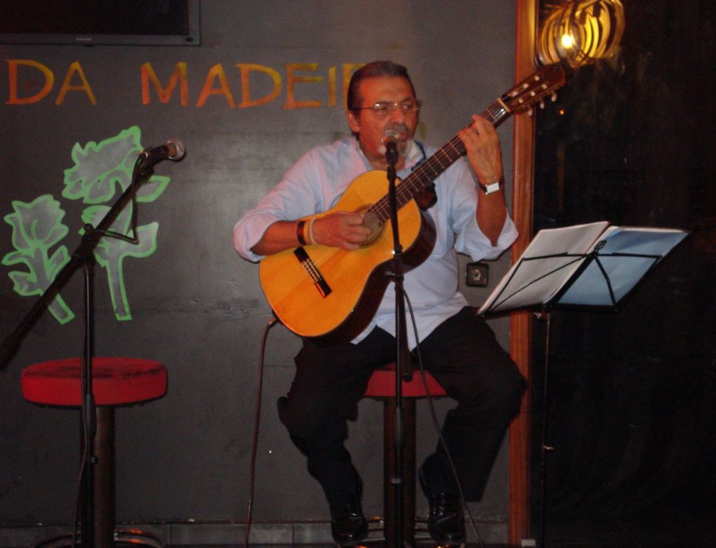 alberto luján 0