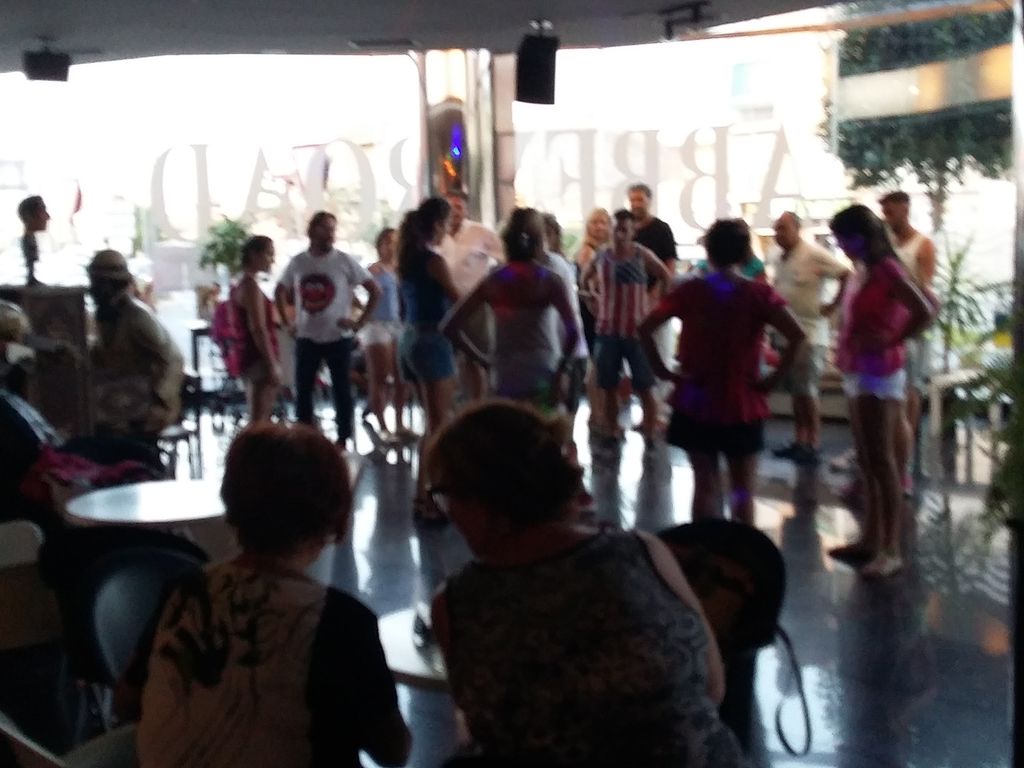alquiler salon baile pub en el 2