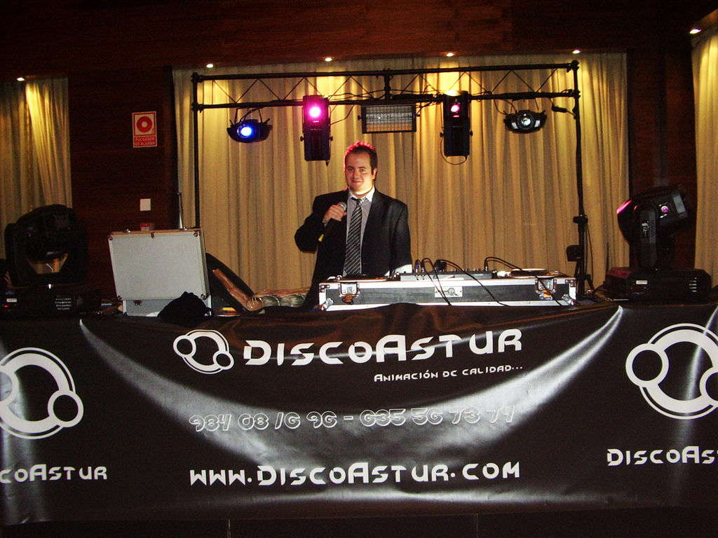 discoastur 1
