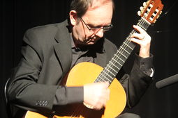 Eugeni Garcia, guitarra clásica-jazz