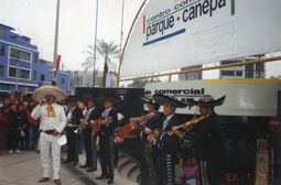 Mariachis en Miraflores