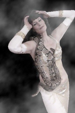 saliha hamdi - snake priestess 1