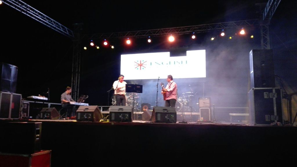 dando la cara sevillanas y rum 0