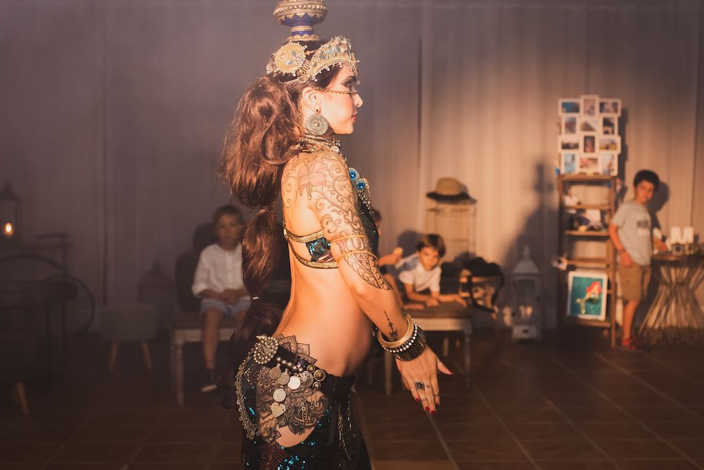 danza polinesia- show de fuego- danza del vientre 2
