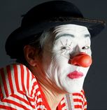 Der feuerspuckende Clown Herr _2