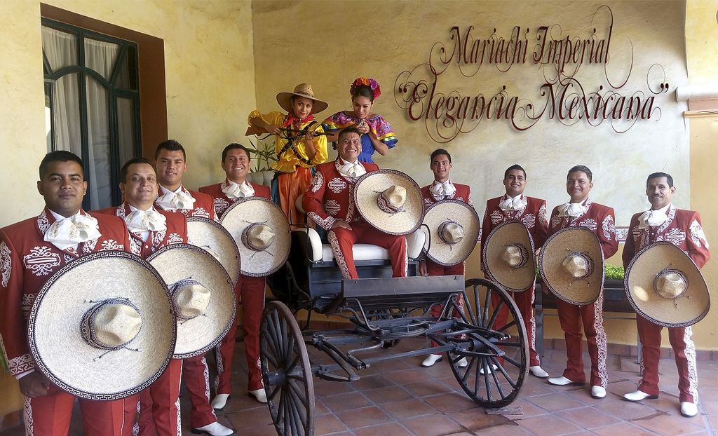 mariachi en la rioja- imperial elegancia mexicana 1