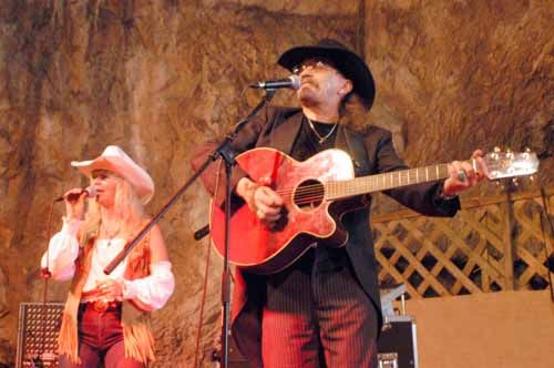 countryduo david and heart 1