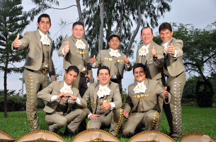 mariachi gavilanes 0