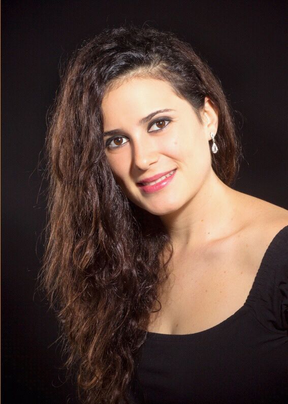 cantante prof. gema hernandez 0