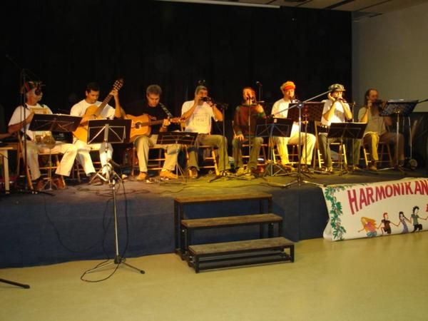 guitarra grupo niÑos y adulto 2
