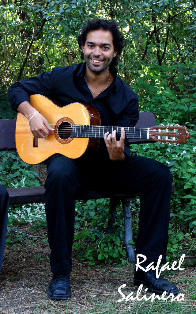 rafael salinero - guitarrista 2