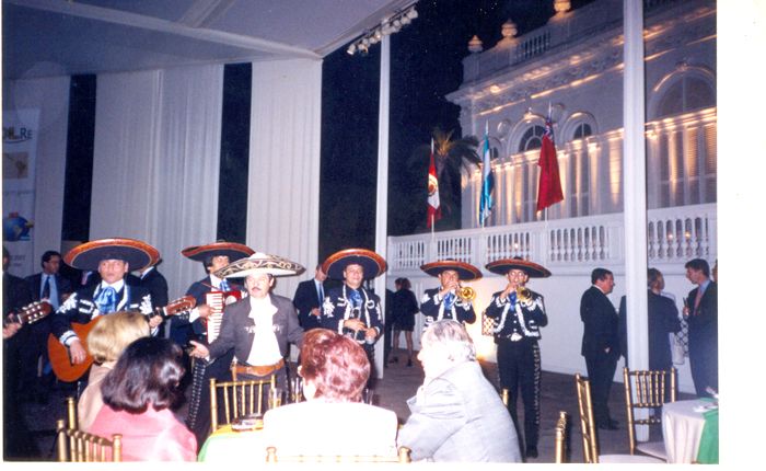mariachis de mariachis tekila  0
