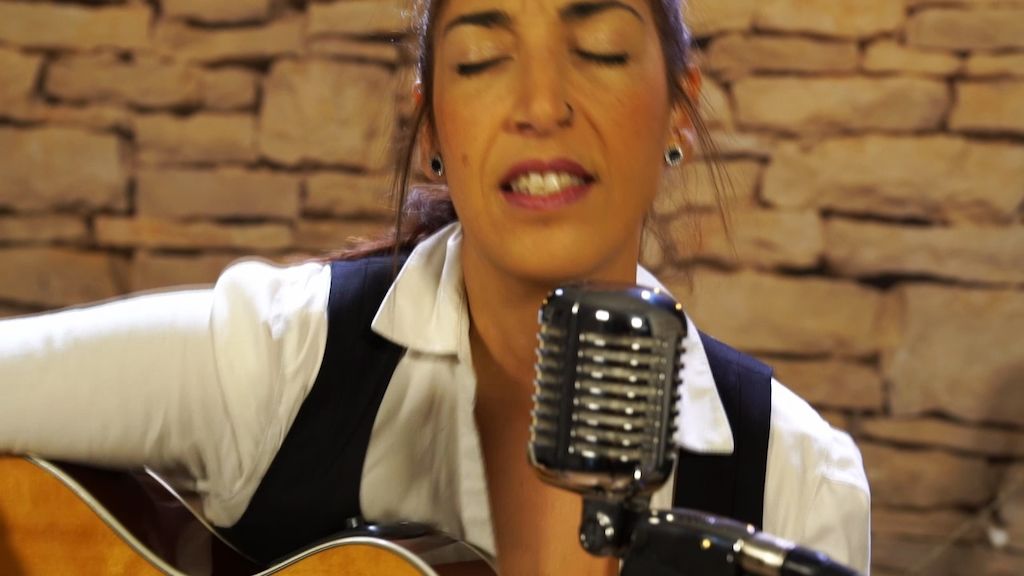 two much covers - dúo acústi 2