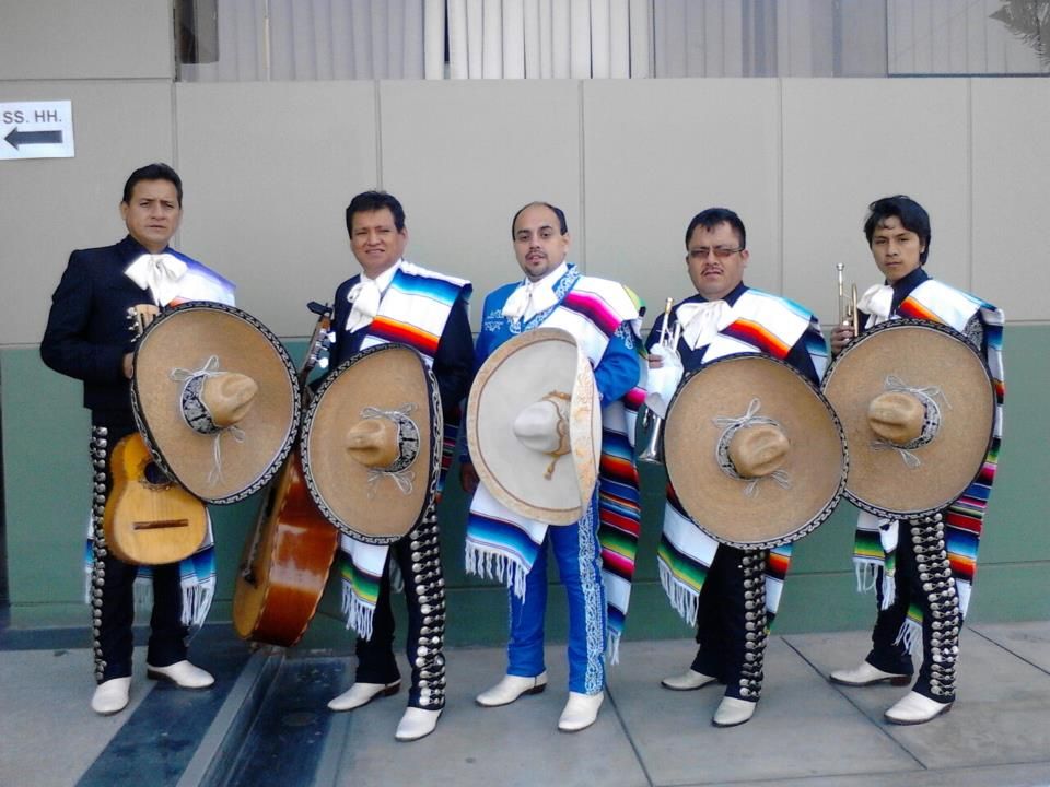 mariachi en el callao a1 2