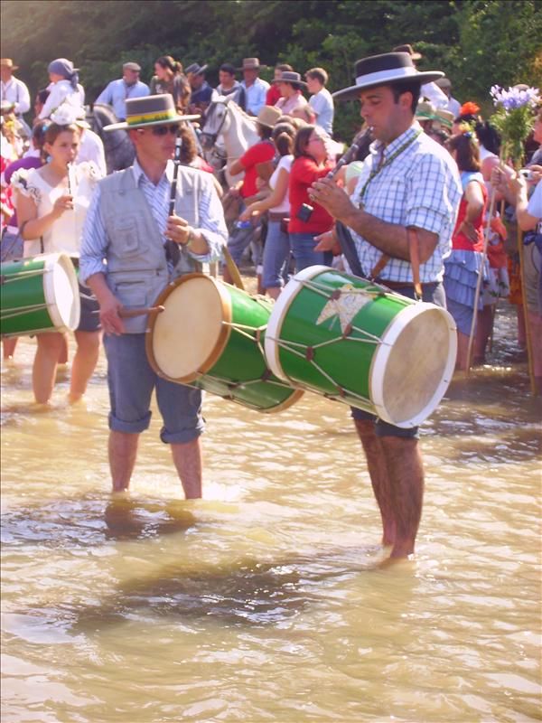tamborileros de gines 1