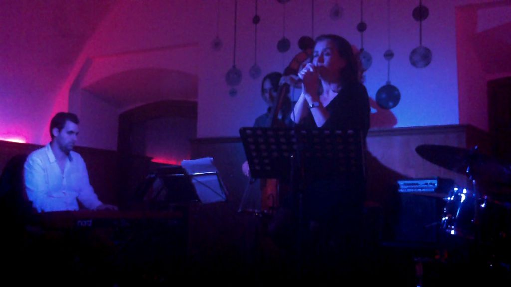 victoria lorenzo;Ópera & jazz 2