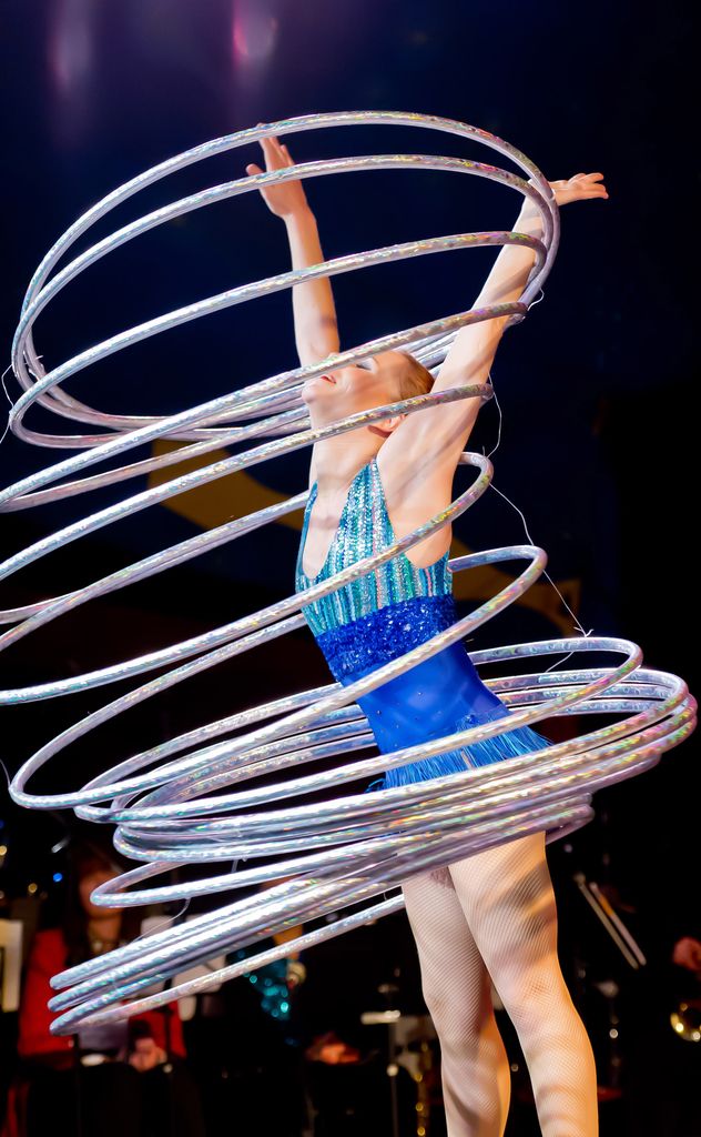maria margiyeva hula-hoop 0