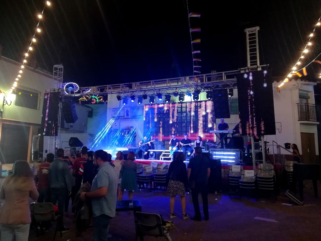 música bodas y comuniones  1