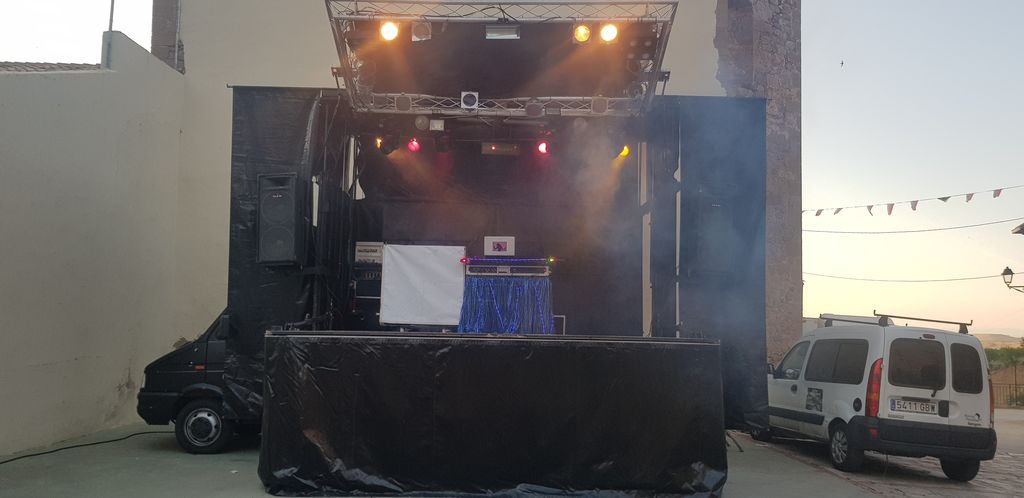 dj,s discoteca  sonidomovil  0