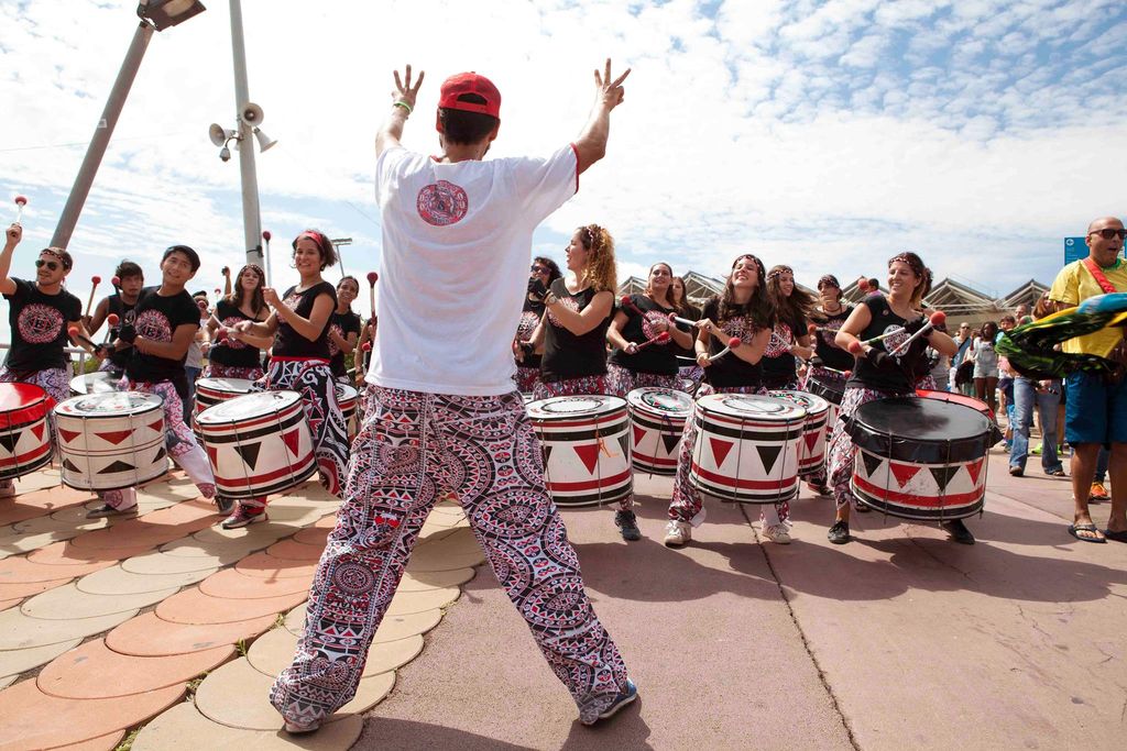 batala barcelona-banda de percusión 2