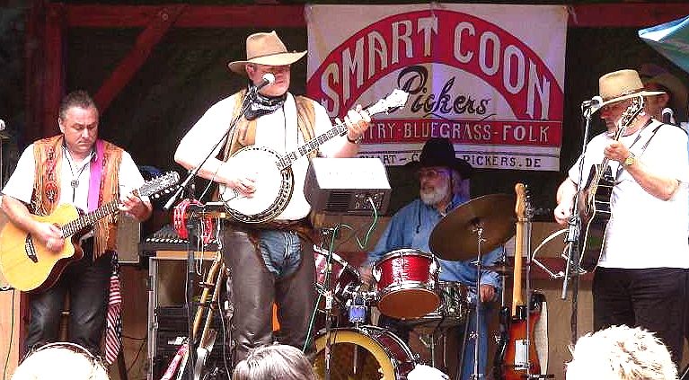 smart coon pickers band 1
