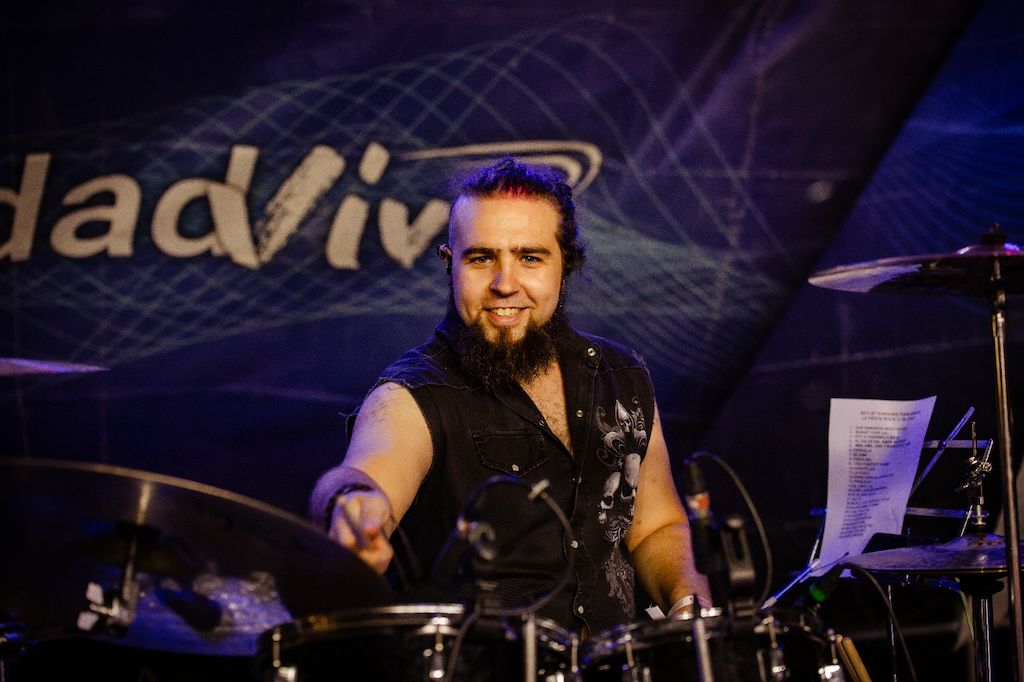 la fiesta rock. no hay mejor fiesta que el rock 2