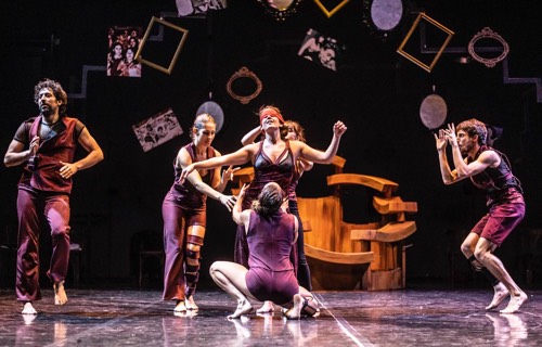 Teatro: Compañías de teatro, Títeres, Mímica, Cuentacuentos, Monologistas, Personajes, Actores, etcétera.